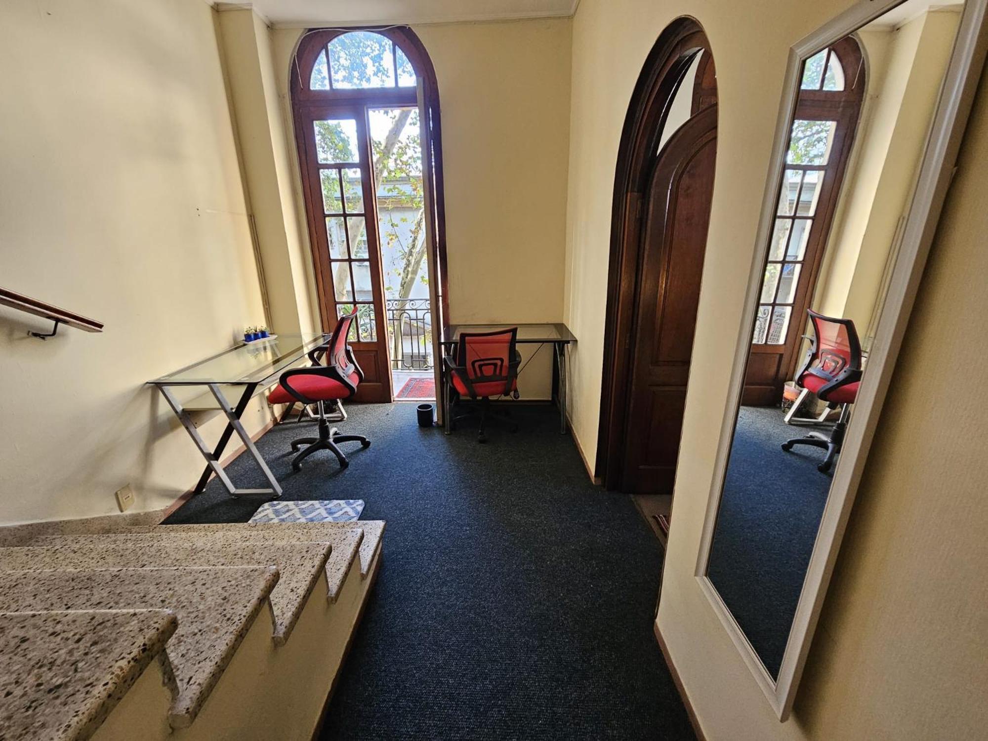 Montevideo Hostel Экстерьер фото